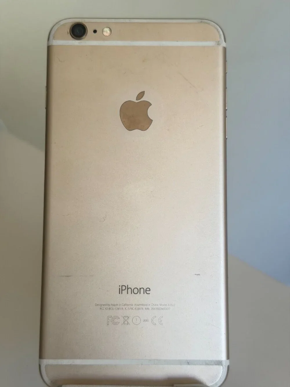 Apple iPhone 6 Plus - 64 GB - Gold (Unlocked)